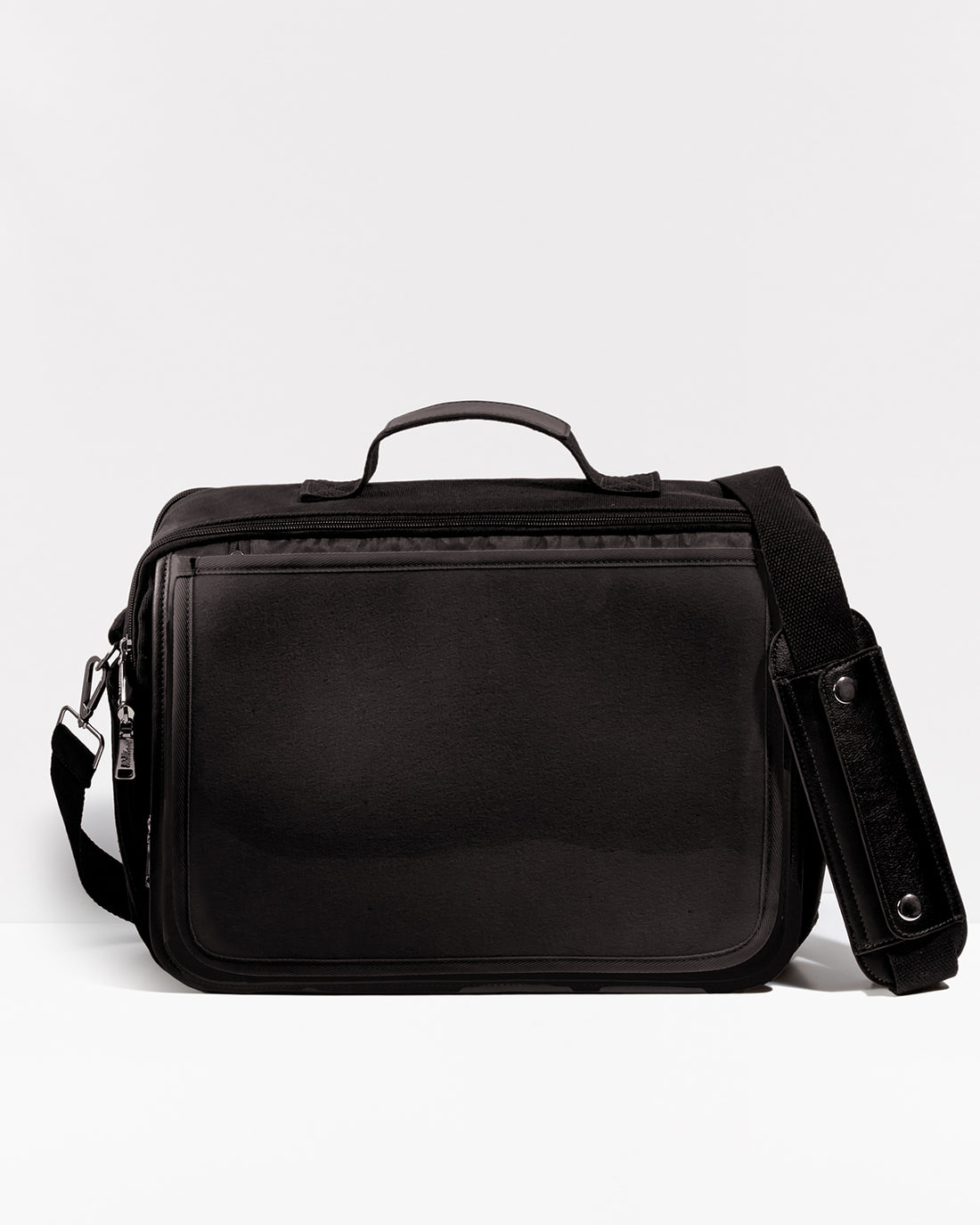 Ita Standard Messenger Bag