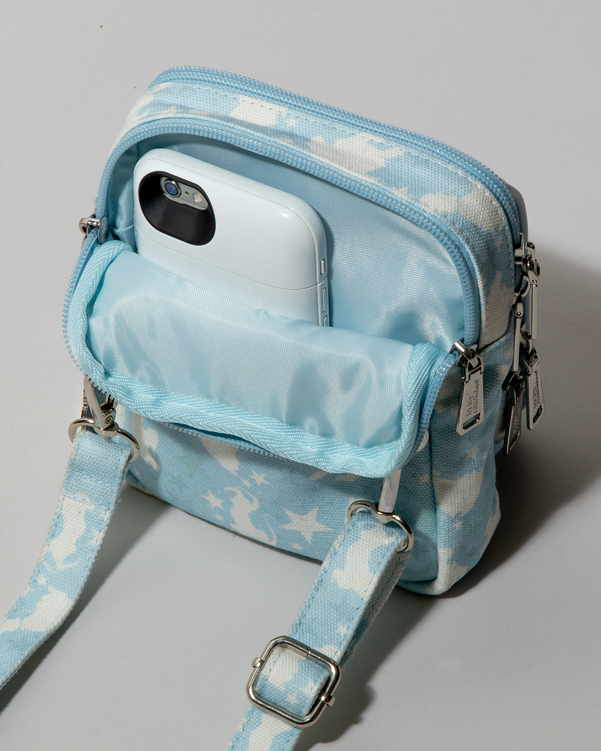 Neopets Ita Messenger Bag: Micro